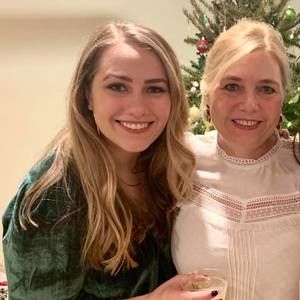 Meet your Posher, Loretta